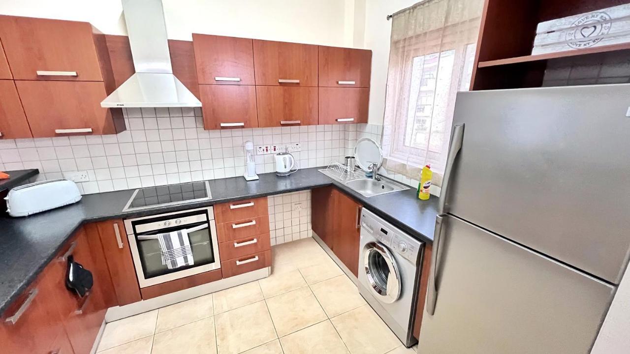 Melanos Sea View Apartment Paphos Exterior photo